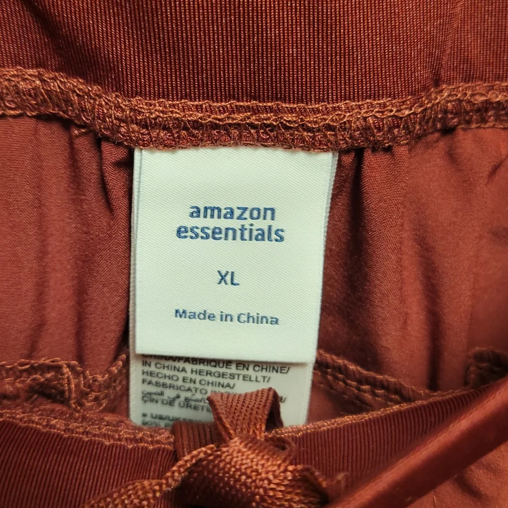 🌴 Amazon Basics Maroon Athletic Shorts Size XL NWOT - Picture 5 of 8